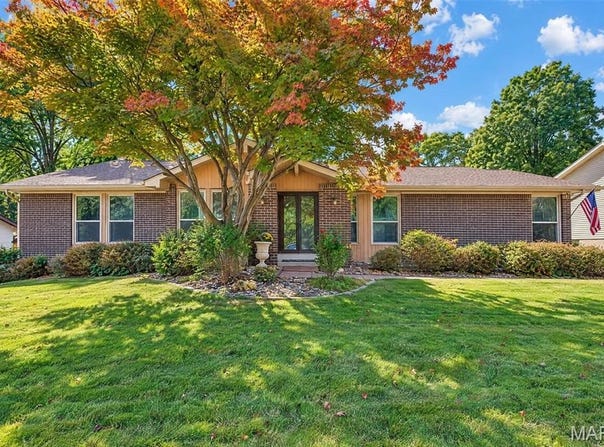 12834 Branchmont Court, St Louis, MO 63146