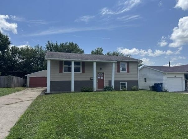 1601 Laurel Drive, Marshalltown, IA 50158