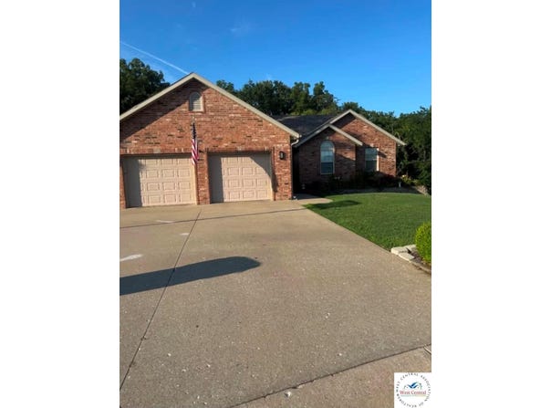 241 NW 66 Road, Clinton, MO 64735
