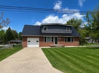 172 Pleasant Drive, BECKLEY, WV 25801