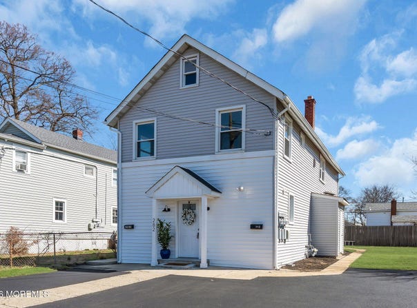282 Carr Avenue, Keansburg, NJ 07734
