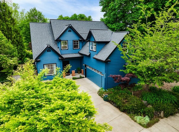 3769 JULIA Loop, Eugene, OR 97404