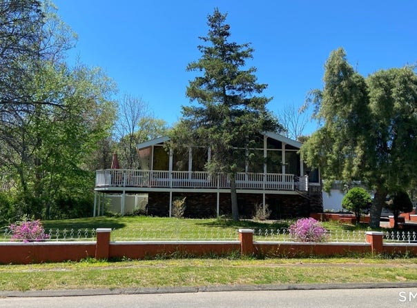 63 Millbrook Road, Middletown, CT 06457