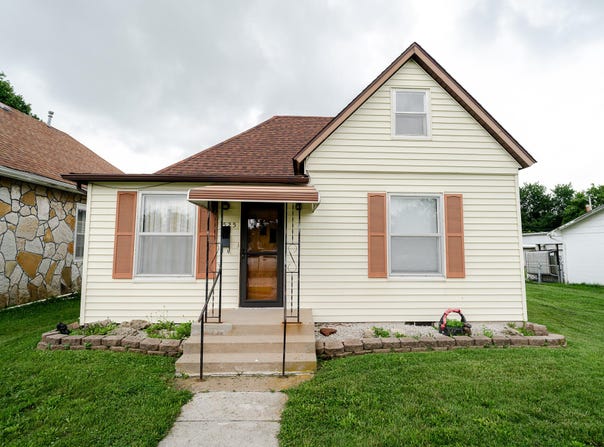 525 E Scott Street, Monett, MO 65708