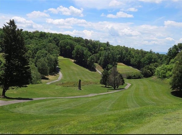 Greenstreet Drive lot: 105, Traphill, NC 28685