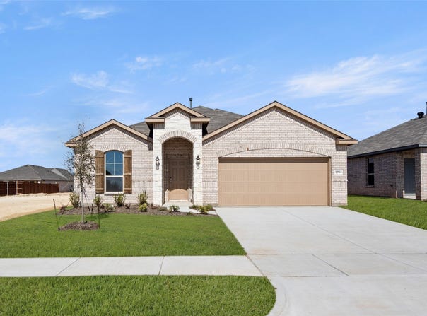 1904 Cheyenne Drive, Cleburne, TX 76033