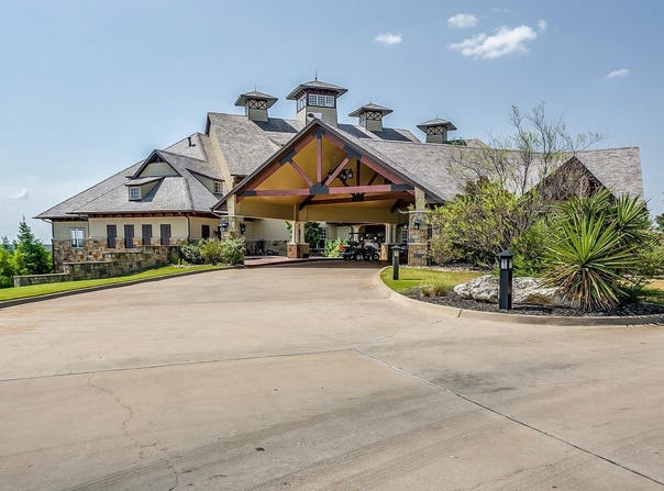 7302 Gleneagles Drive, Cleburne, TX 76033