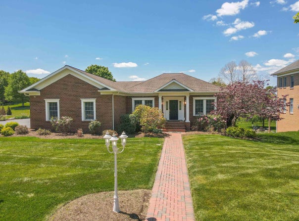 2111 Birch Leaf Lane, Blacksburg, VA 24060