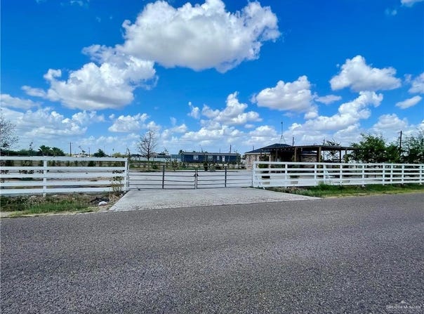 22001 Scarlet Street, Edcouch, TX 78538