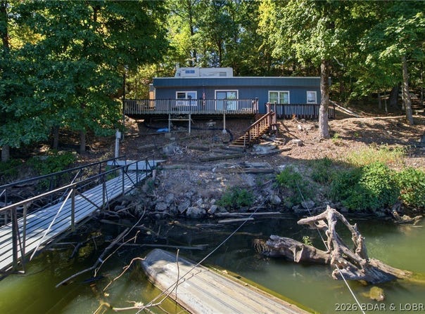 4369 Lower Prairie Hollow Road, Roach, MO 65787