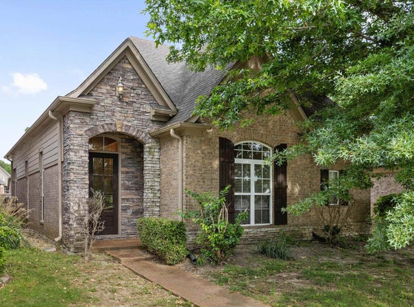 1864 N HOUSTON LEVEE Cir, Cordova, TN 38016