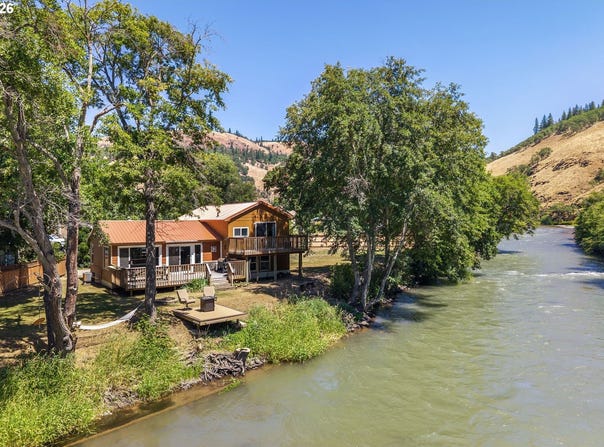 408 L St, Klickitat, WA 98628