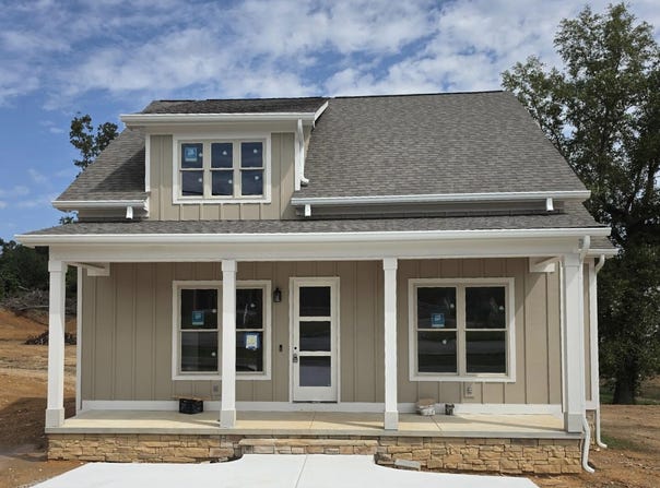 302 Thomas Road, Fort Oglethorpe, GA 30742