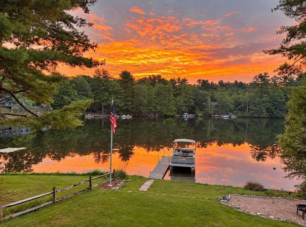 14 Massapoag Way, Dunstable, MA 01827