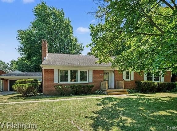 33200 Edgegrove, Fraser, MI 48026