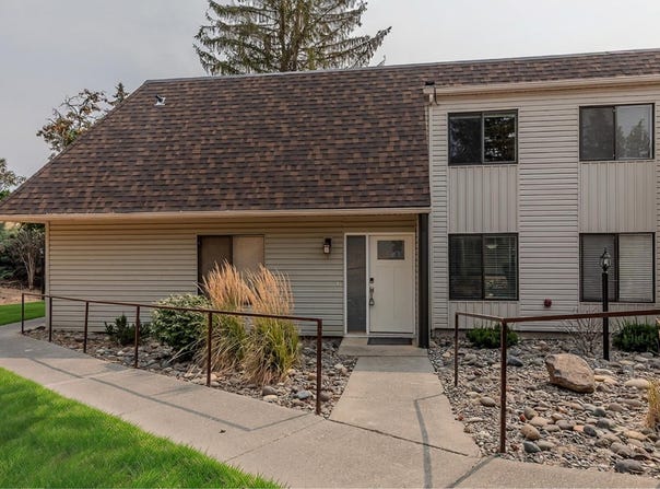 600 SW Crestview St #15, Pullman, WA 99163