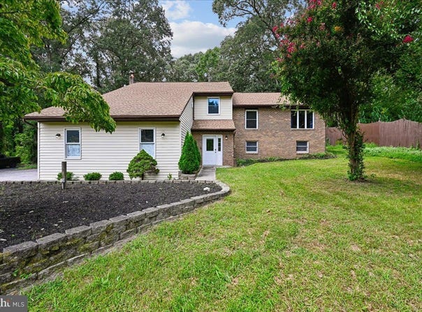 8202-A WATERFORD Road, PASADENA, MD 21122