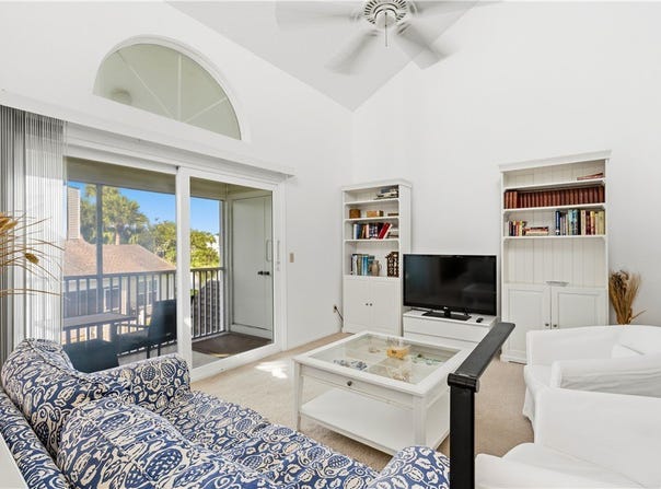 1960 Westminster Circle, Vero Beach, FL 32966
