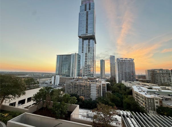 360 Nueces St, Austin, TX 78701