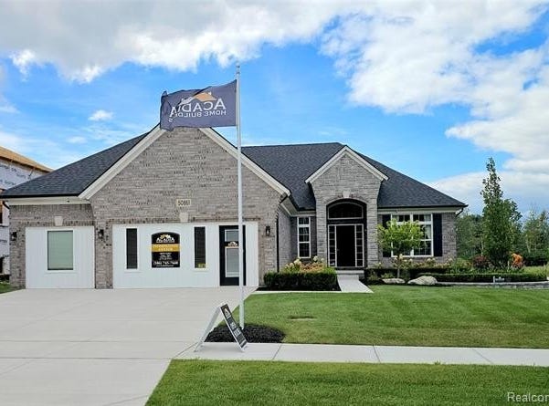 50079 Mustang Drive, Macomb Twp, MI 48042