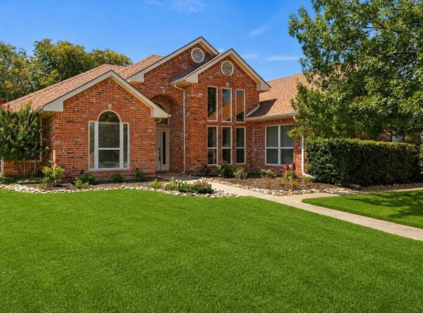 415 Valley View Lane, Krum, TX 76249