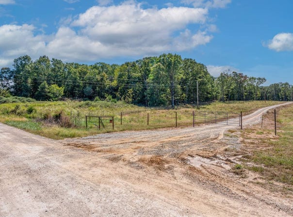 20131 Luetjen Ave, Cole Camp, MO 65325
