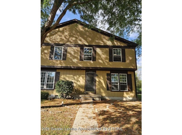 2901 Staten Avenue, Lansing, MI 48910