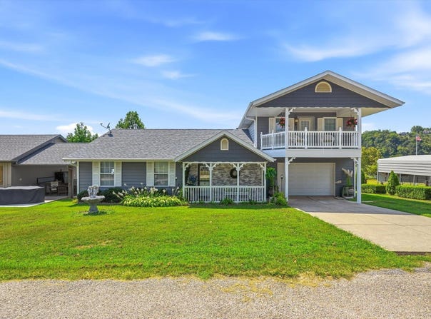 3312 Long Bend Road, Galena, MO 65656