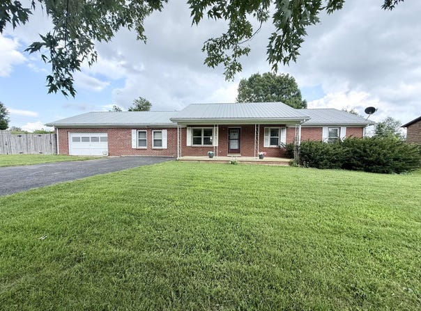 112 Blue Ridge Drive, Berea, KY 40403
