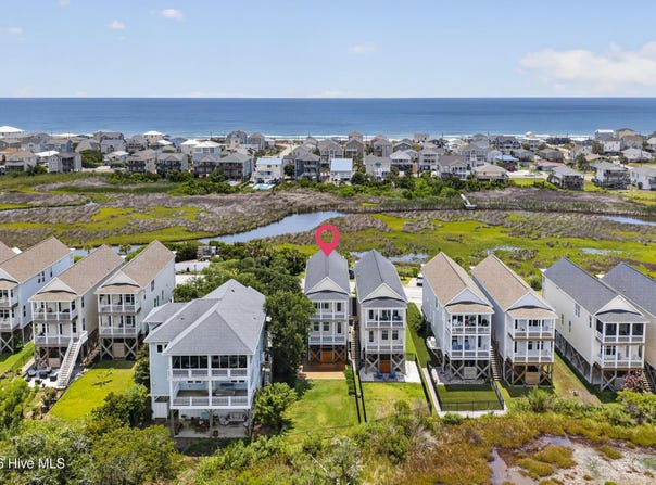 125 S Boca Bay Lane, Surf City, NC 28445