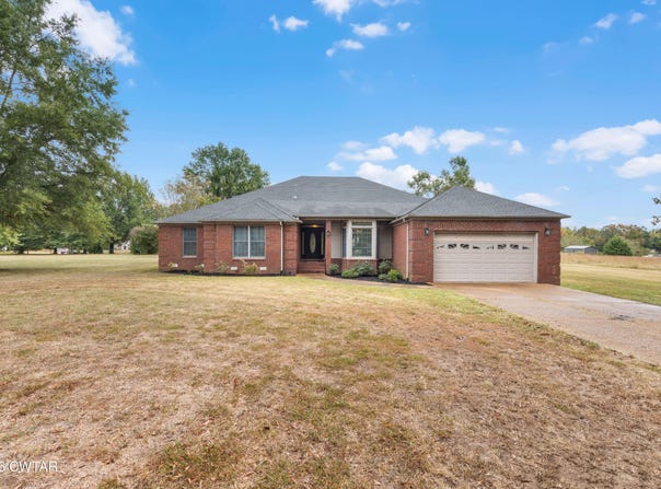 1000 Glendale Road, Henderson, TN 38340
