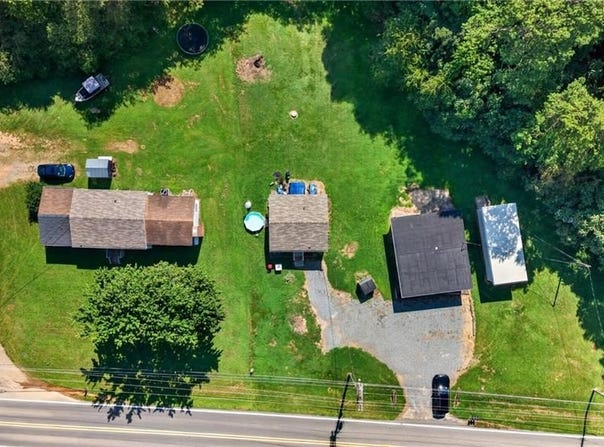 5889 NC Highway 66, King, NC 27021