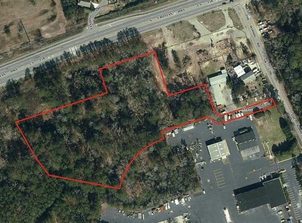 N The Woods Road, Kitty Hawk, NC 27949