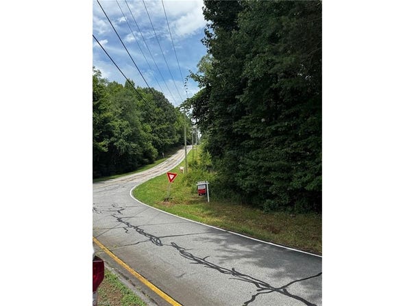 South Park Drive lot: 3, Reidsville, NC 27320