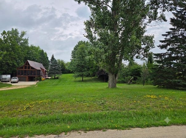 4A62 E Apple Canyon Road, APPLE RIVER, IL 61001