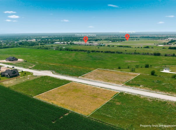 259 Lacek Mill Rd, China Spring, TX 76633