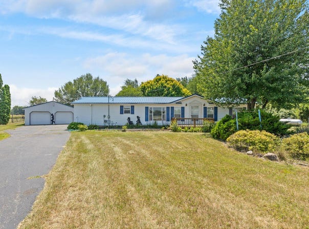 3839 Belding Road, Belding, MI 48809