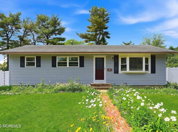 3 Xavier Drive, Jackson, NJ 08527
