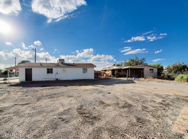 708 E WASHINGTON Street, Anthony, TX 79821