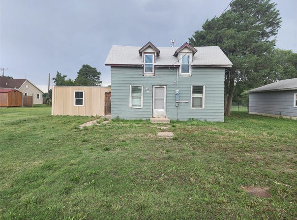 116 S Poplar Street, KS 67563