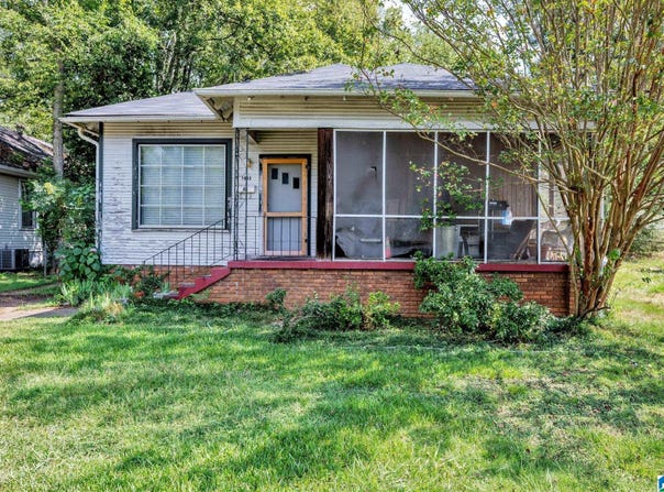 1813 EXETER AVENUE, BESSEMER, AL 35020
