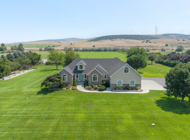 1033 N 1200 E, Shelley, ID 83274