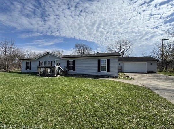 29515 Charles Street, Romulus, MI 48174