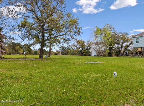 206 St Joseph, Waveland, MS 39576