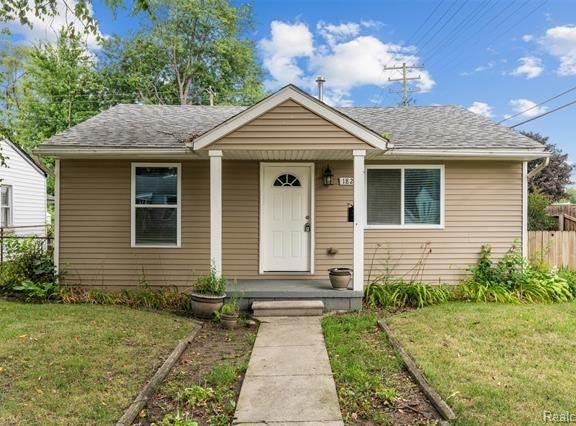 1821 E HAZELHURST Street, Ferndale, MI 48220