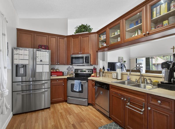 12644 Shoreline Drive, Wellington, FL 33414