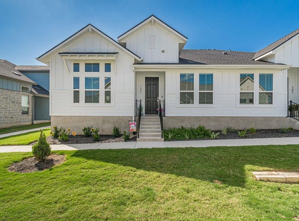 103 San Luis Pass, San Marcos, TX 78666