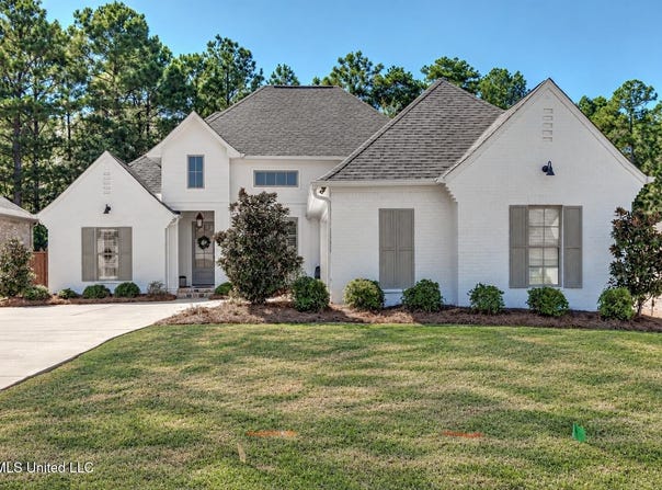113 Long Leaf Way, Flowood, MS 39232