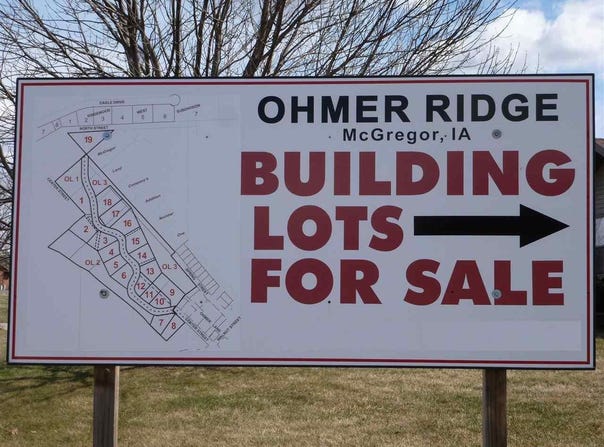 Ohmer Ridge lot: #10, McGregor, IA 52157