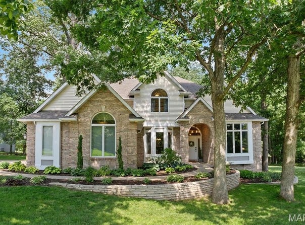 3627 Willoughby Circle, Shiloh, IL 62221